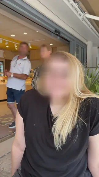 Alena, 21