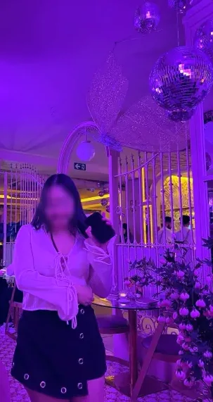 Alena, 31