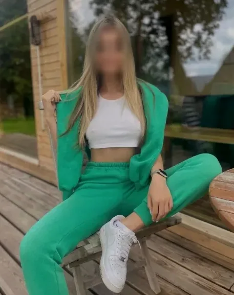 Anja, 31