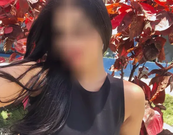 Aylin, 27