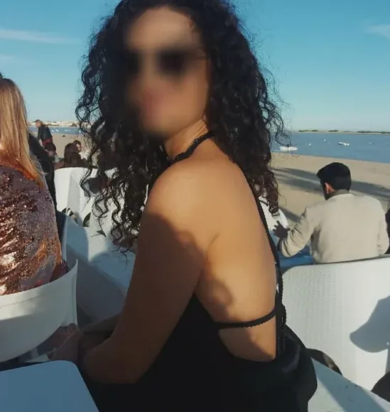 Denise, 31
