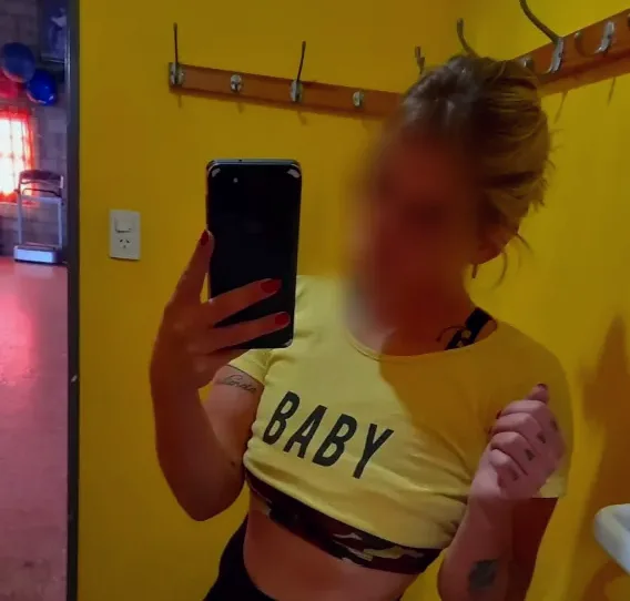 Ida, 28