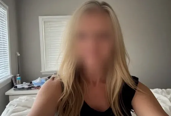 Lotta, 36