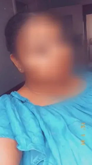 Rebecca, 29