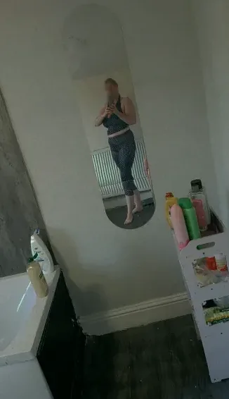 Saskia, 40
