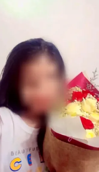 Sophia, 23