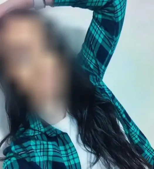 Stefanie, 35
